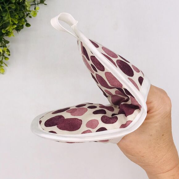 Set of 2 Finger Hotpad Potholders, Faded Purple Dots, 2 Piece Set - Picture 5 of 6